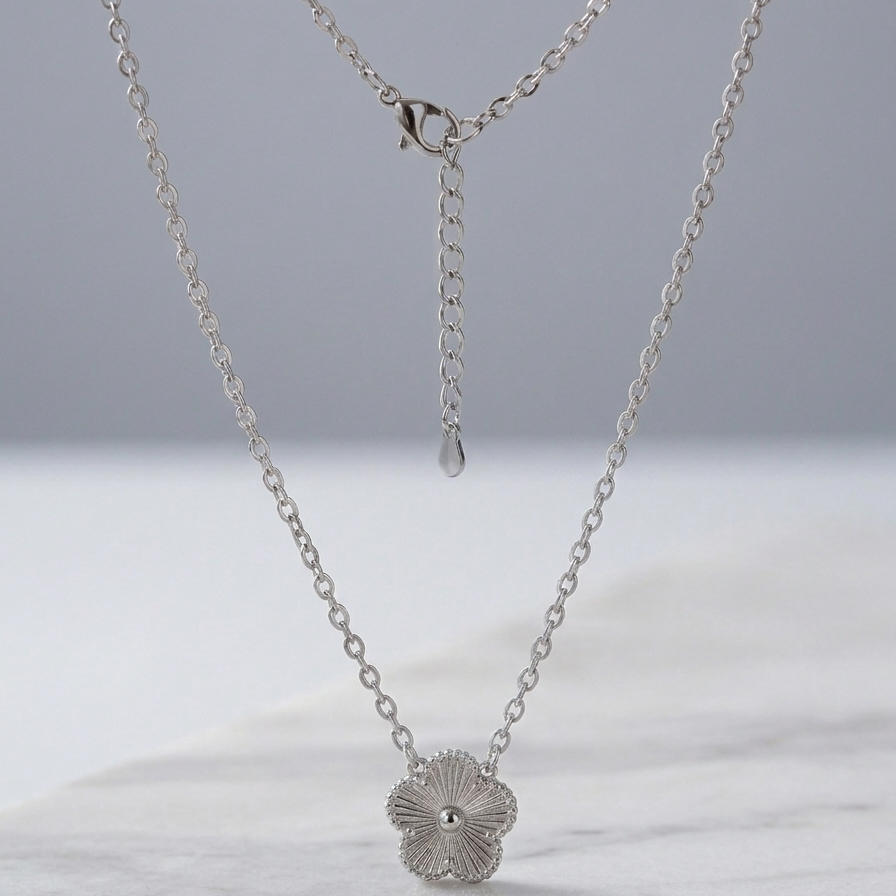 Silver Clover Necklace
